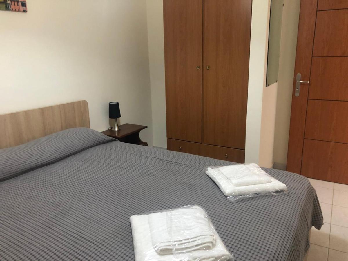 Savvas Apartments Plítra Esterno foto