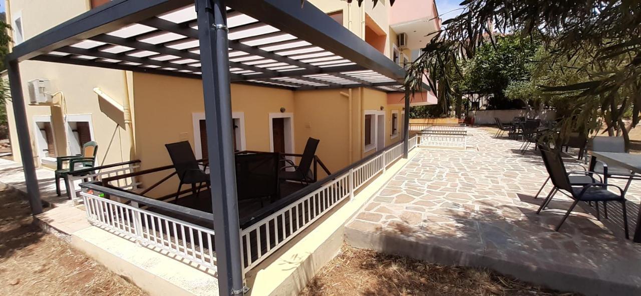 Savvas Apartments Plítra Esterno foto